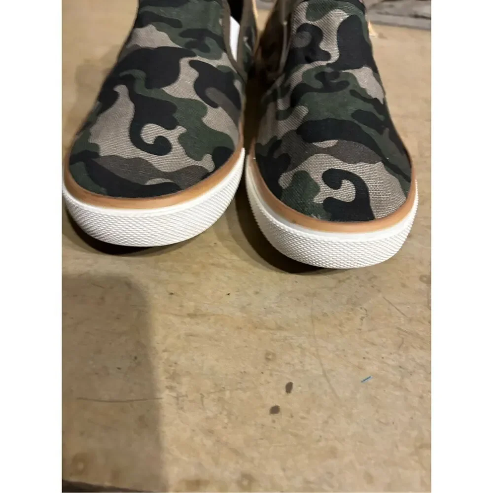 Margaritaville Camo Leather Slip On Casual Shoes Women’s Size 10